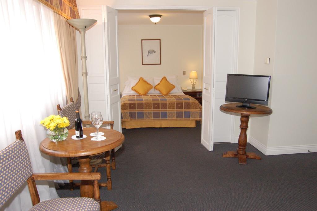 Park Plaza Apartments Сантьяго Экстерьер фото